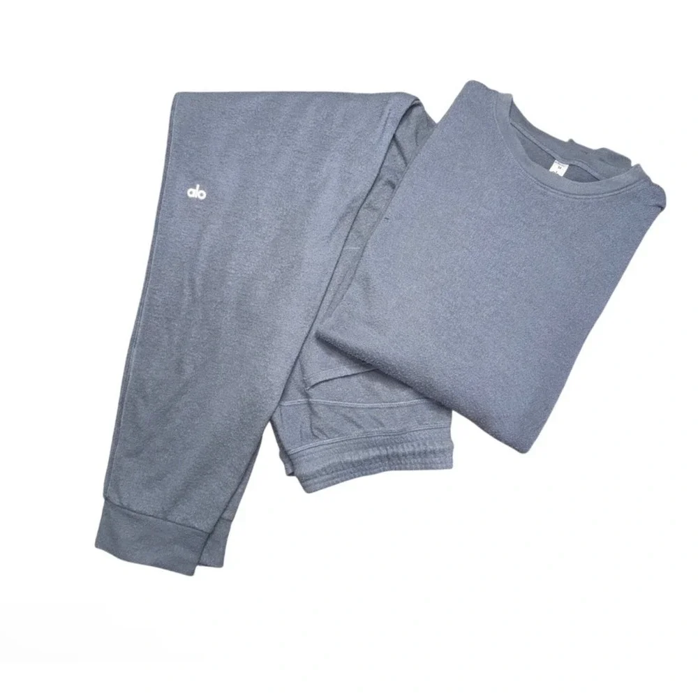 Alo Yoga Soho Sweatshirt Jogger Set Women Medium Blue Grey Good Lounge